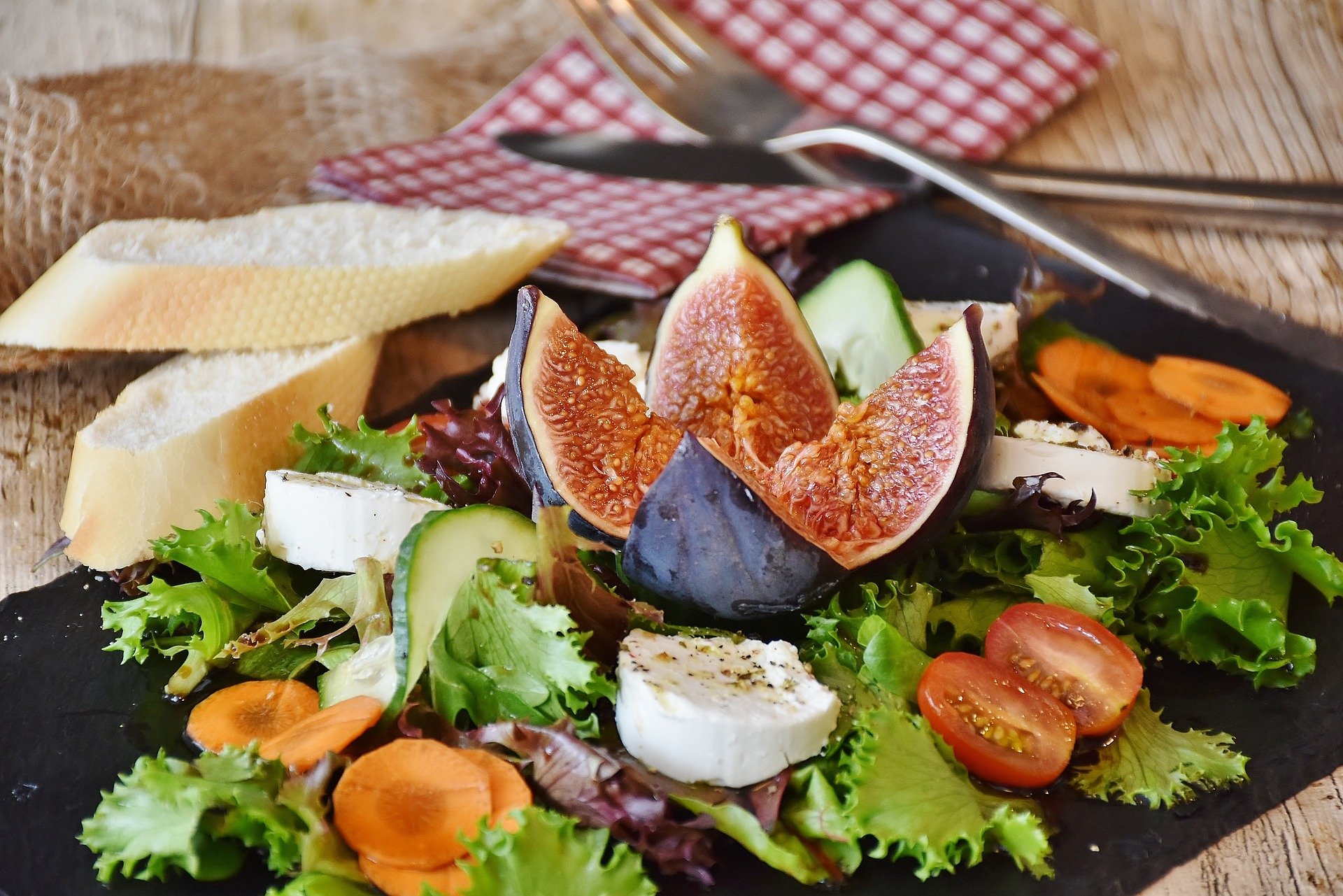 summer fig salad